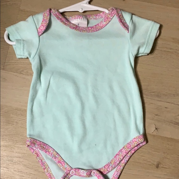 0-3M Infant Girl outfit - Picture 2 of 3